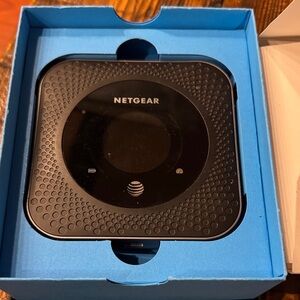 NETGEAR Black Wireless Hotspot